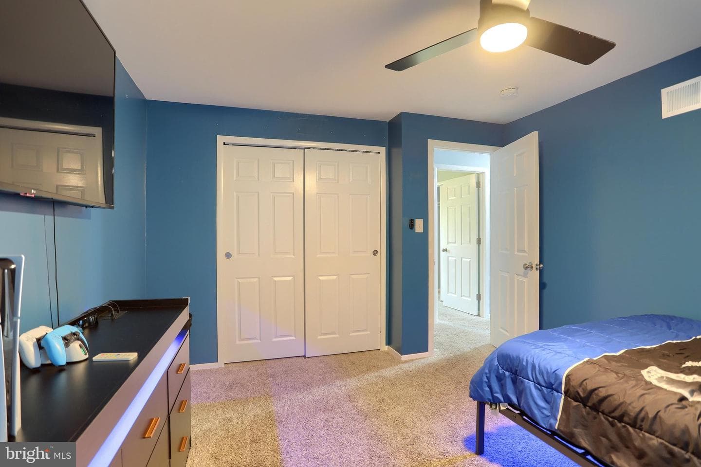 237 Buttonwood Drive photo 24