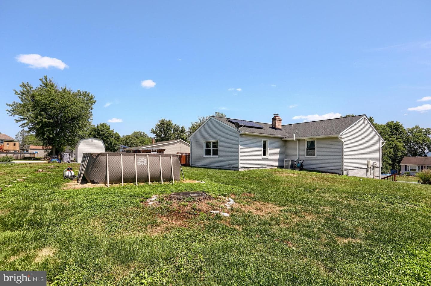237 Buttonwood Drive photo 38