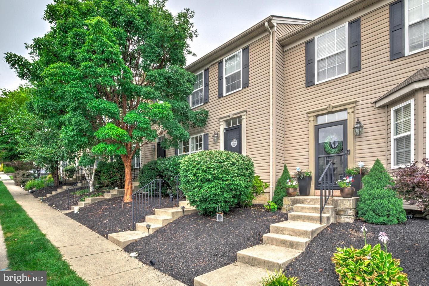 216 Knollwood Road photo 3