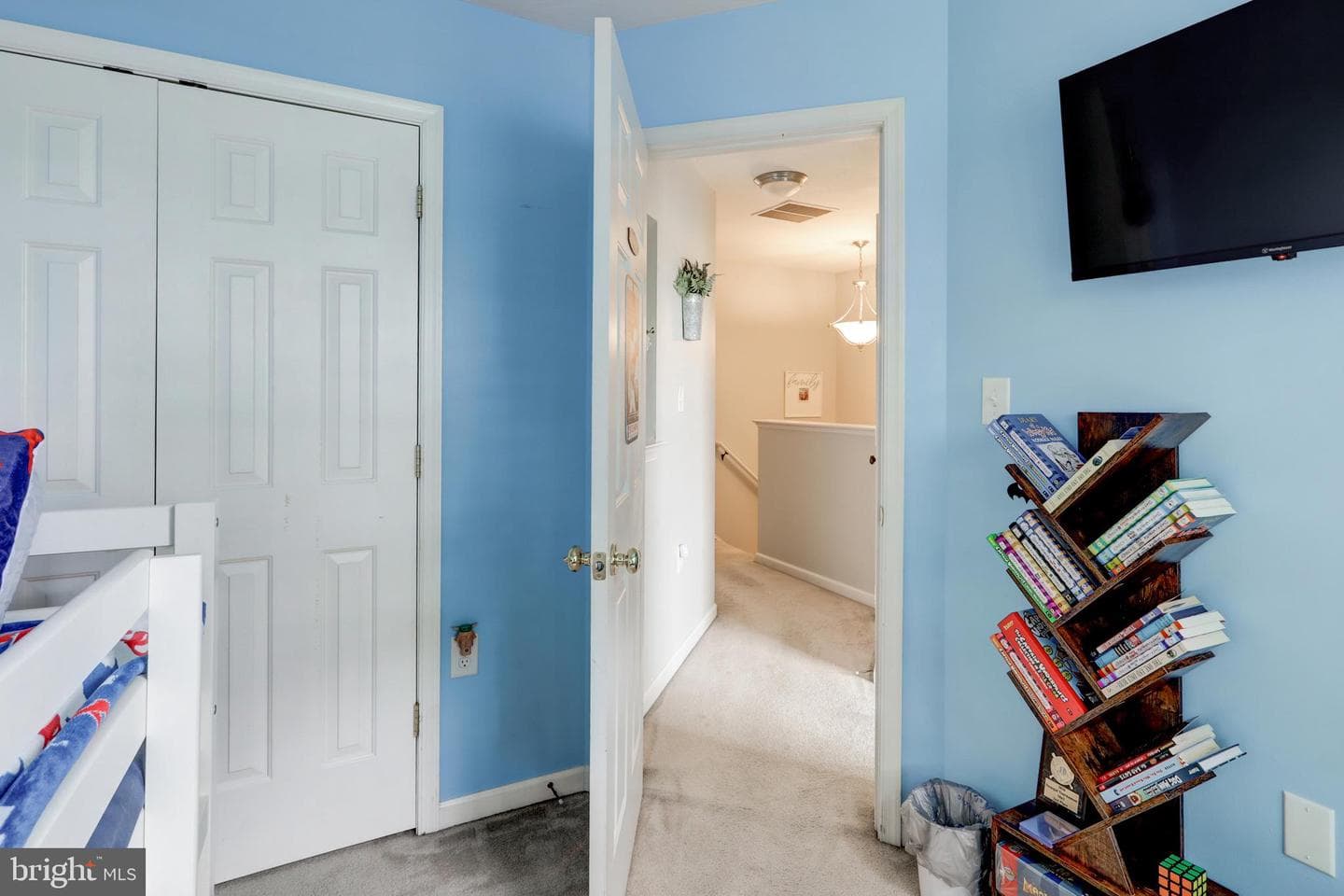216 Knollwood Road photo 31