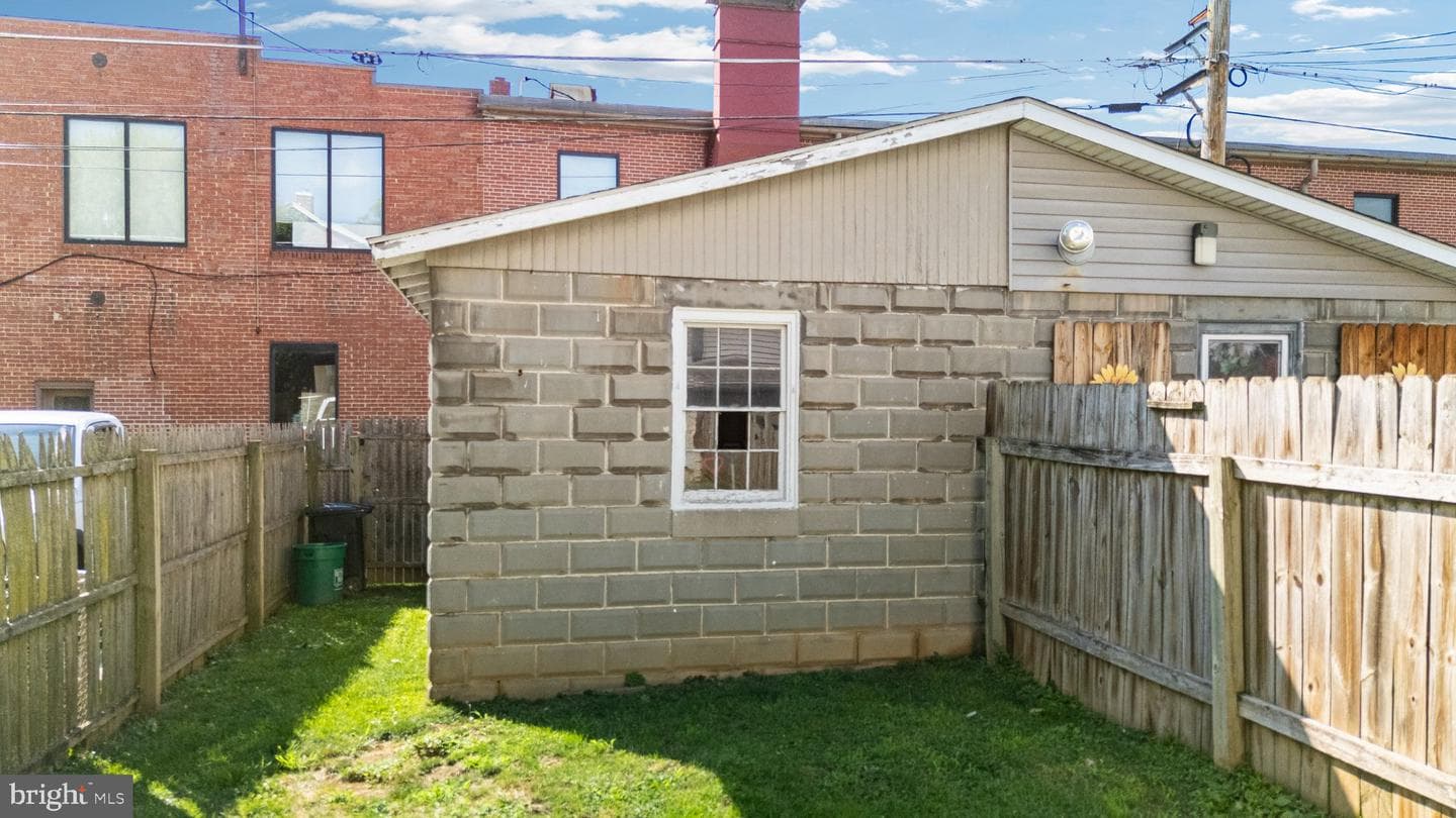 254 Duke Street photo 23