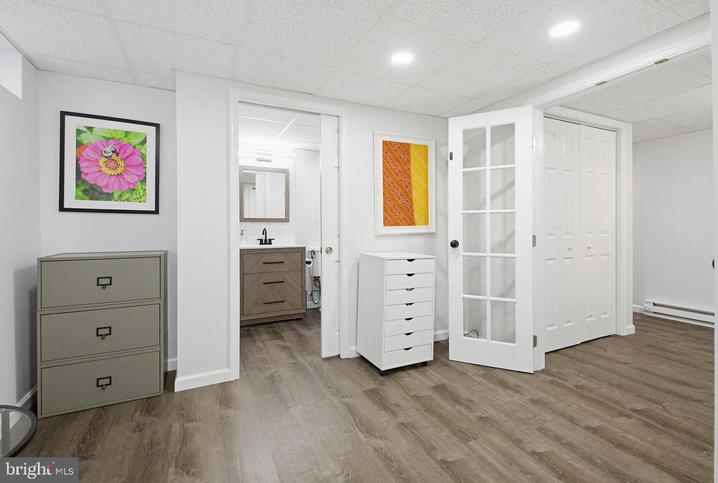 139 Montrose Avenue photo 26