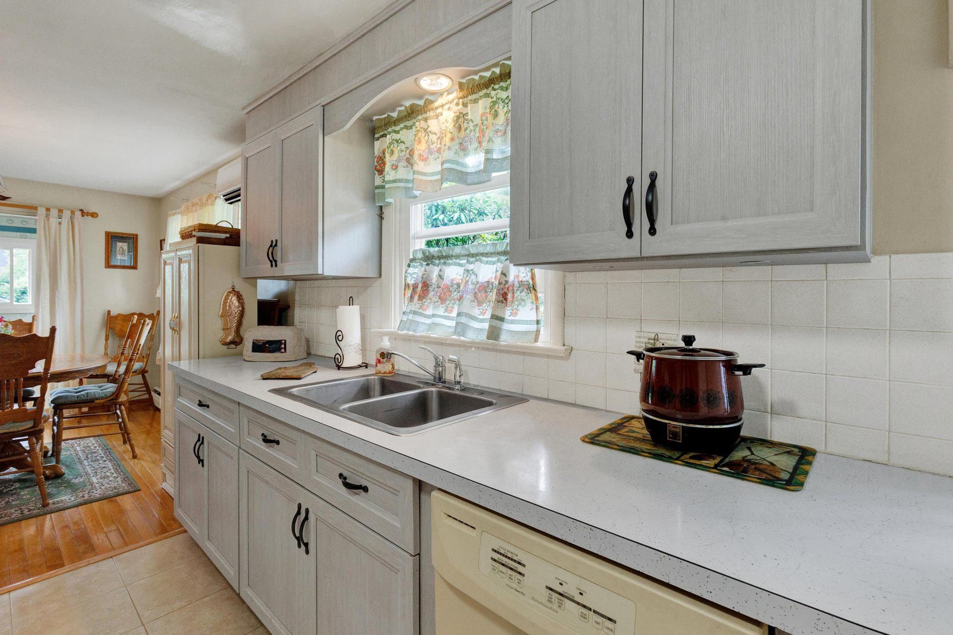 67 Shady Ln Dr photo 10
