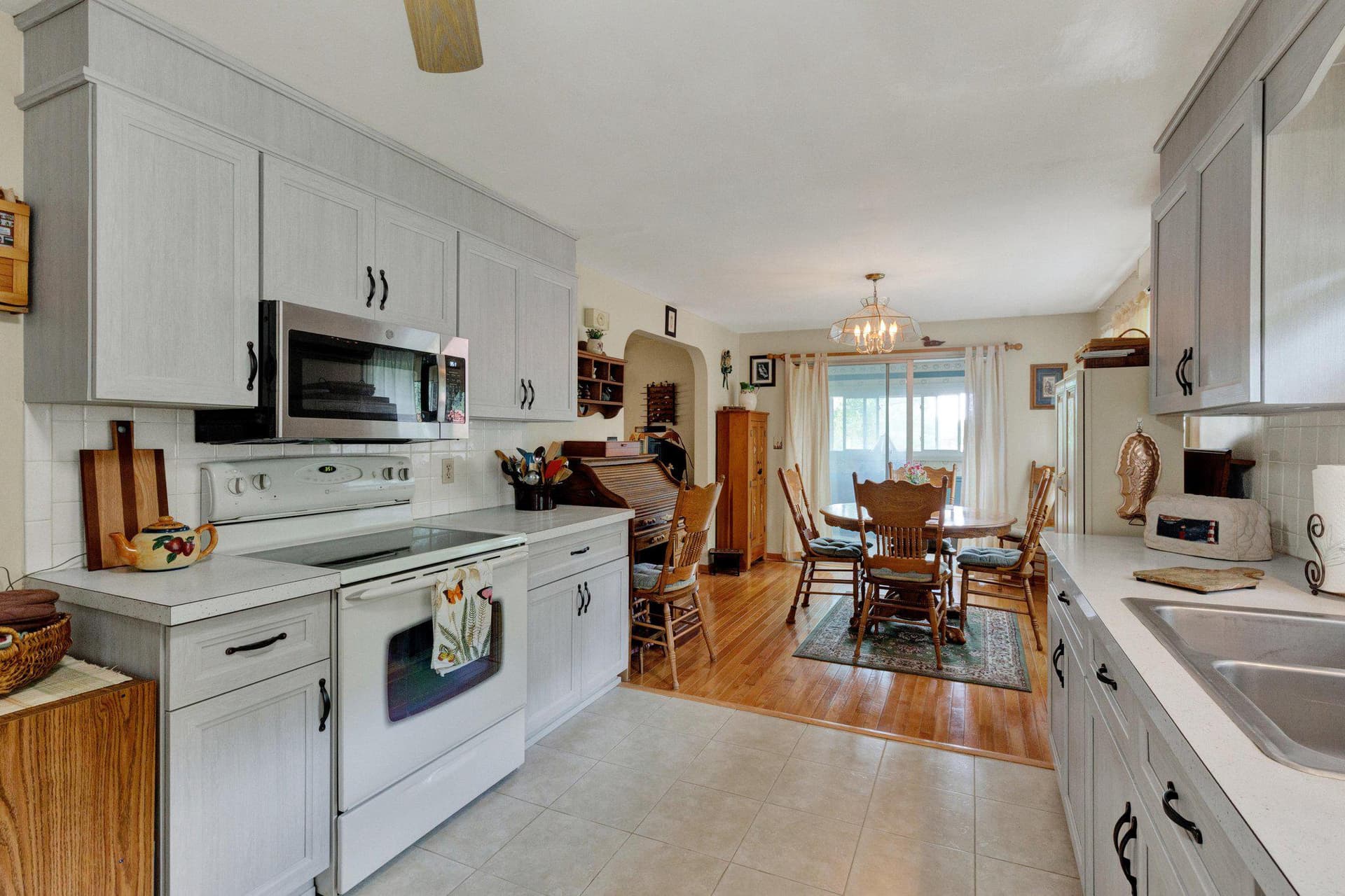 67 Shady Ln Dr photo 9