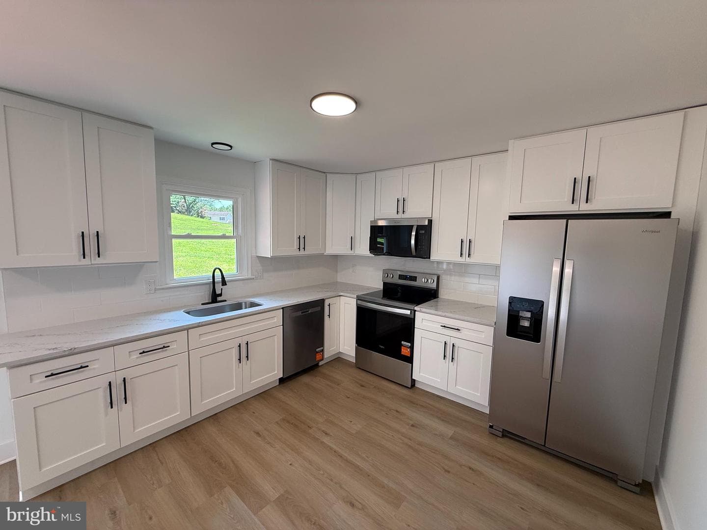 15 Den Mar Drive photo 4