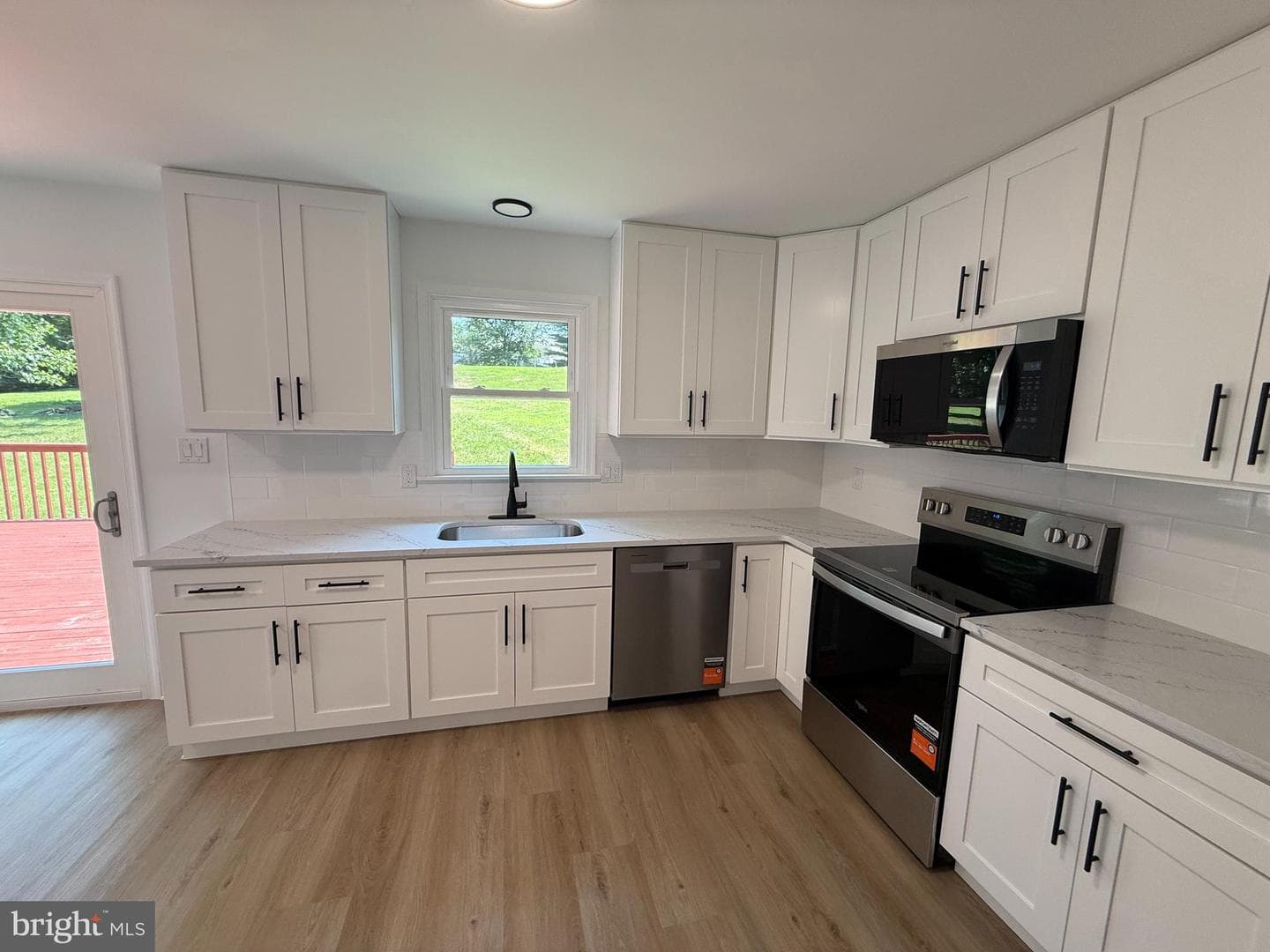 15 Den Mar Drive photo 6