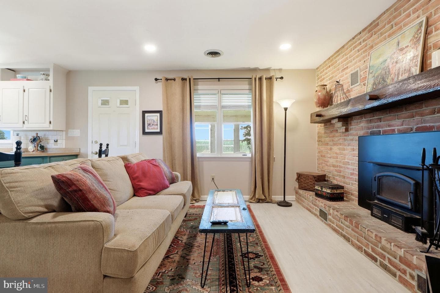 1739 Pioneer Road photo 22