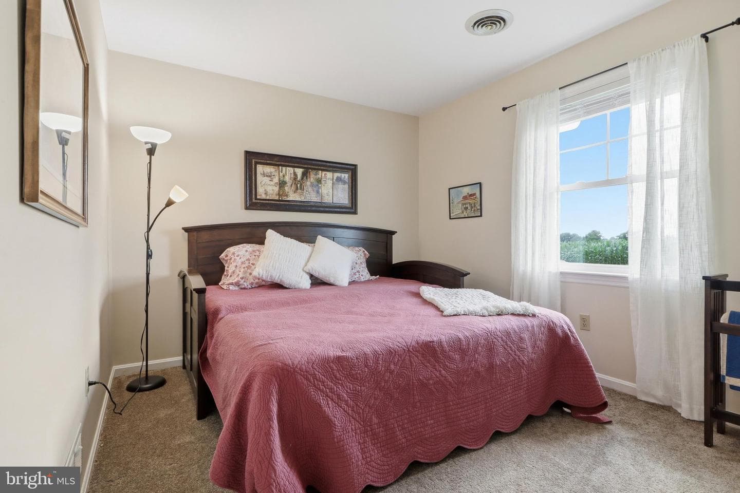 1739 Pioneer Road photo 28
