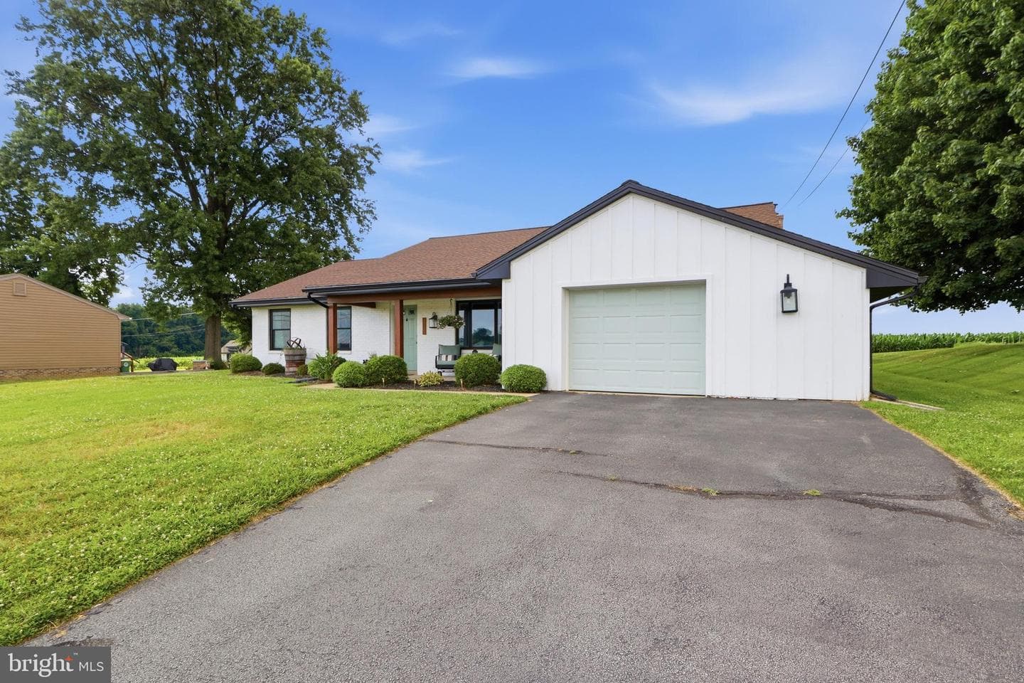 1739 Pioneer Road photo 4