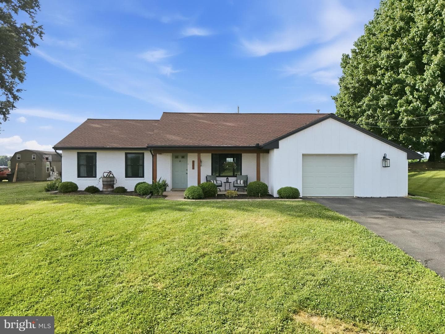 1739 Pioneer Road photo 43