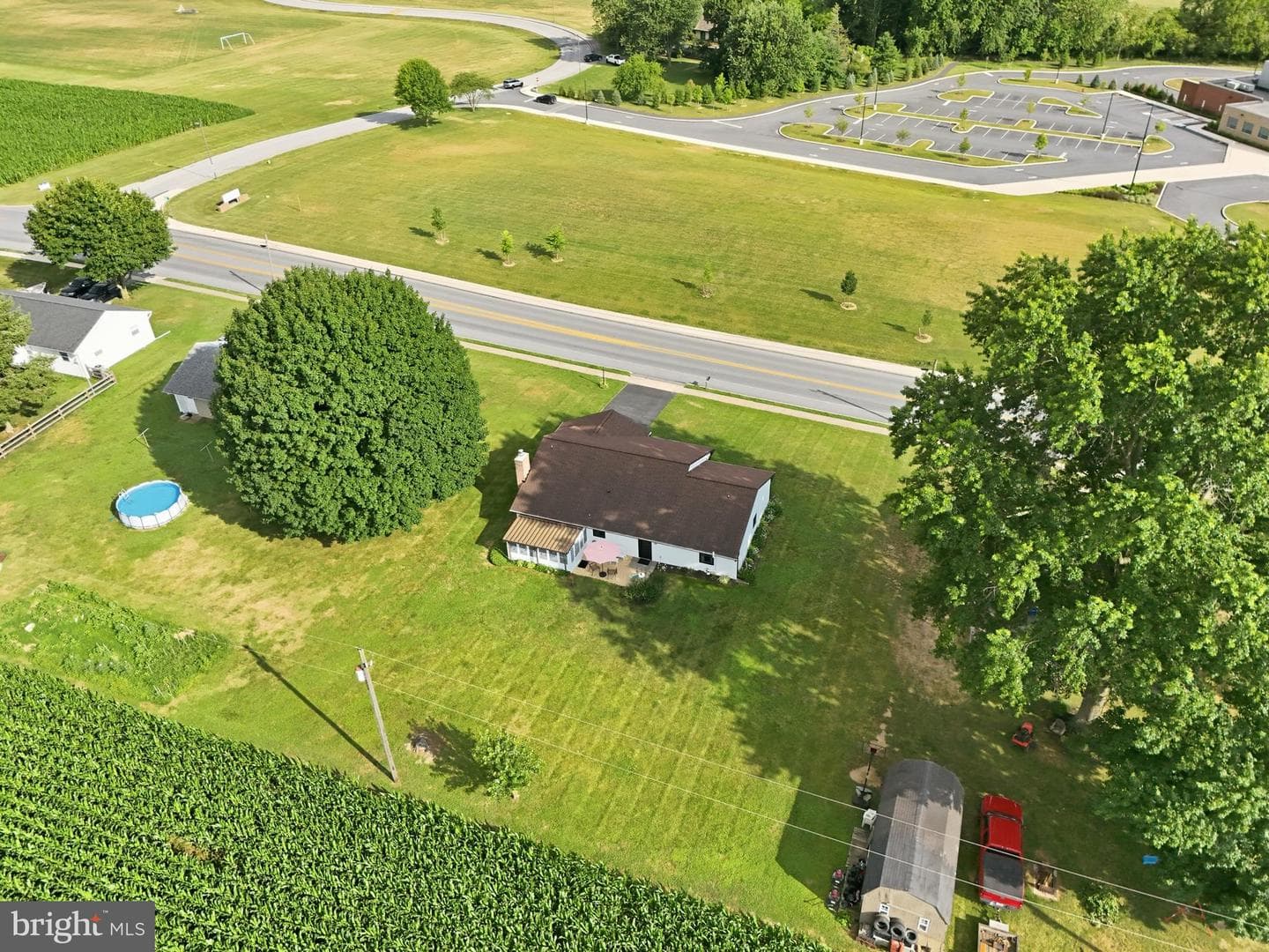 1739 Pioneer Road photo 48