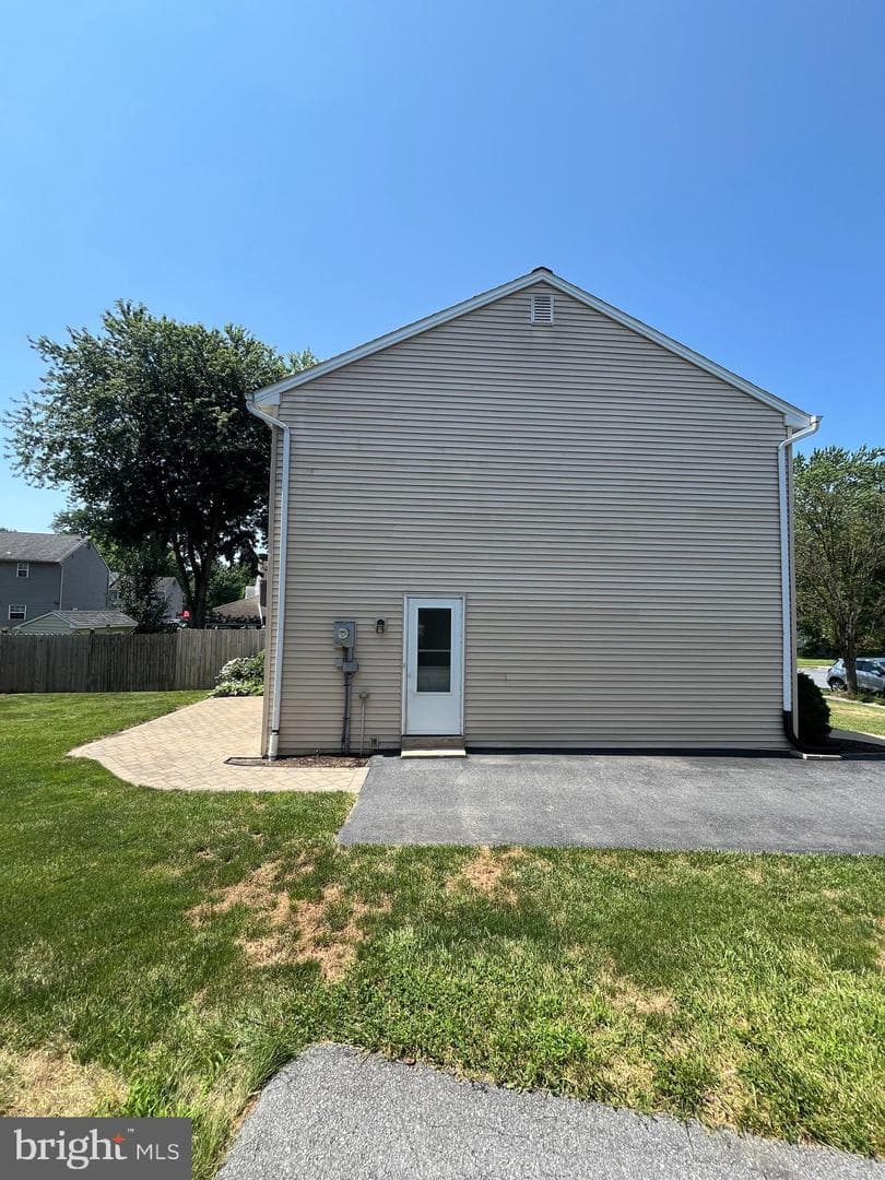 306 Dohner Drive photo 6
