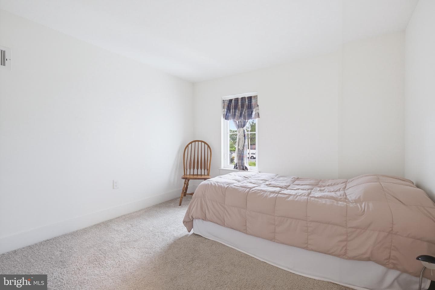 20 Willow Street photo 30