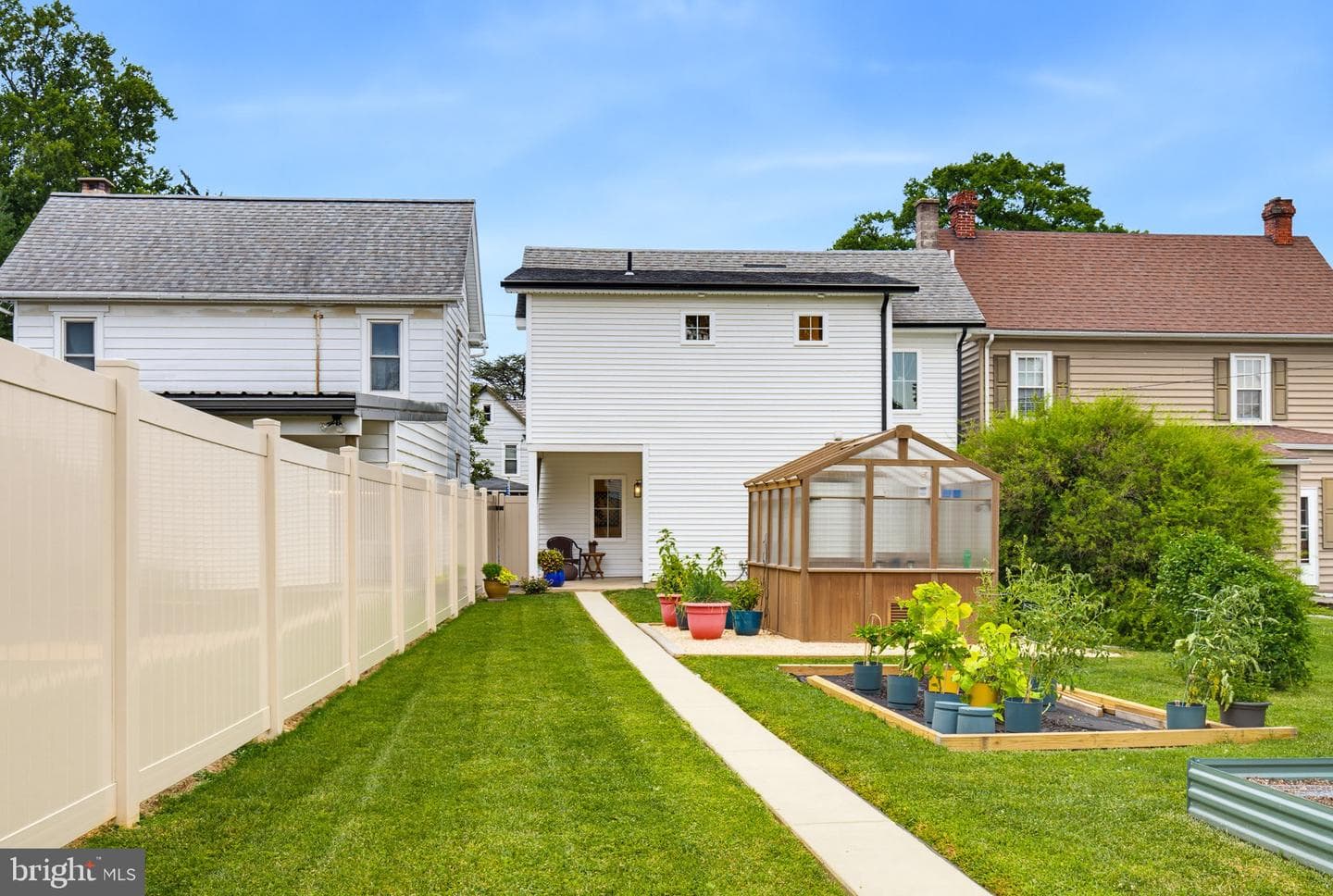 20 Willow Street photo 35