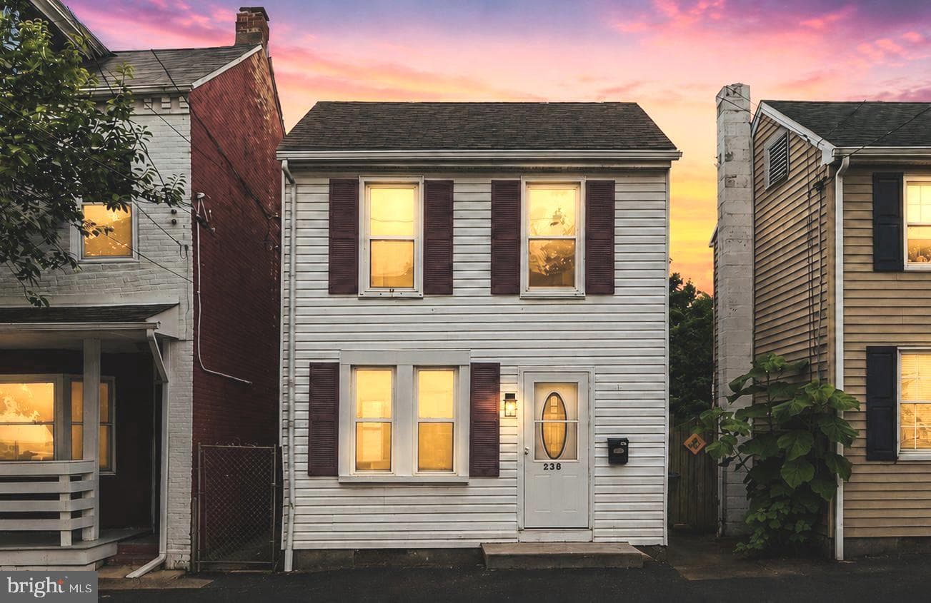 238 S 4th Street, Columbia
