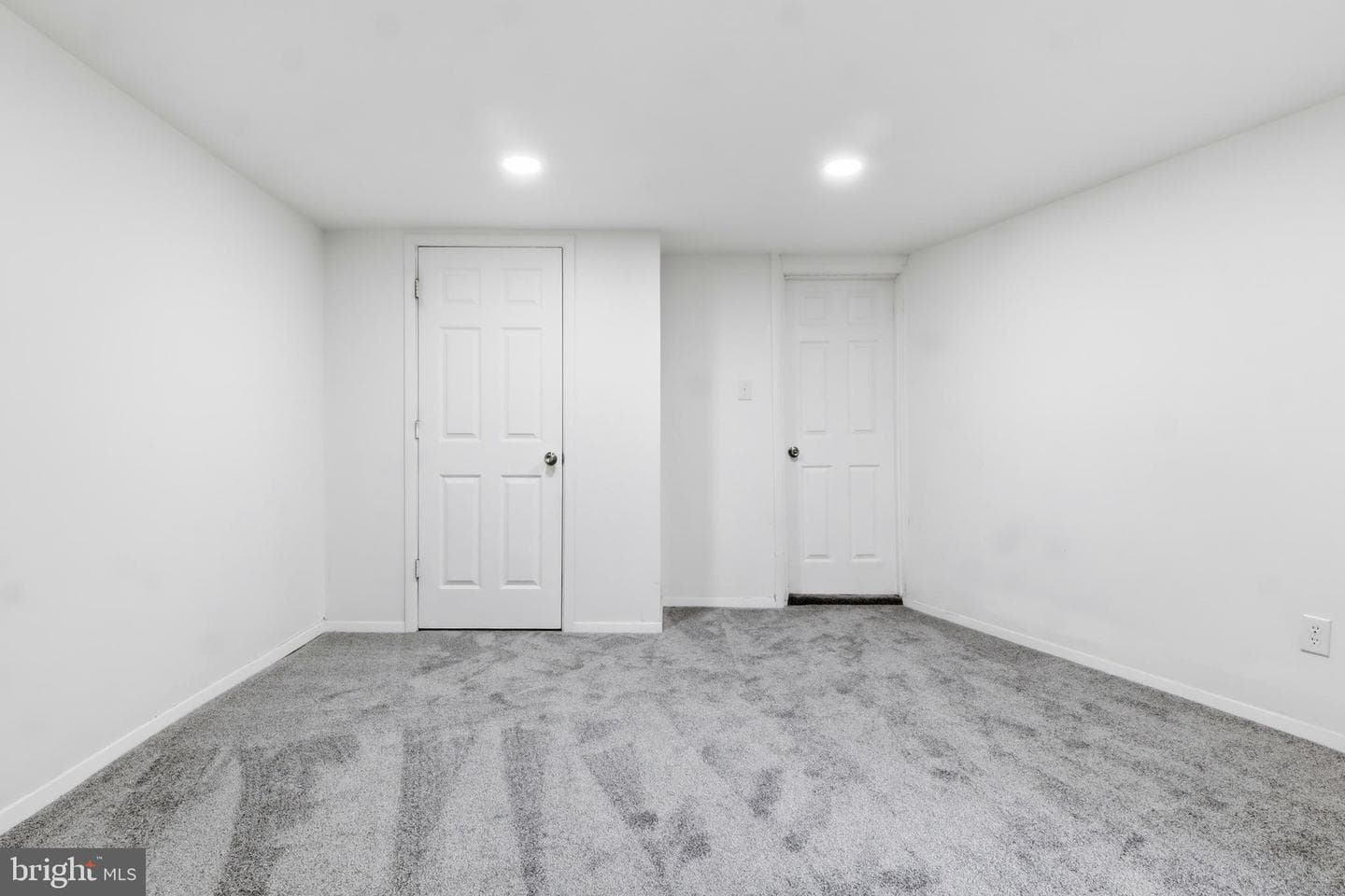238 S 4th Street photo 24