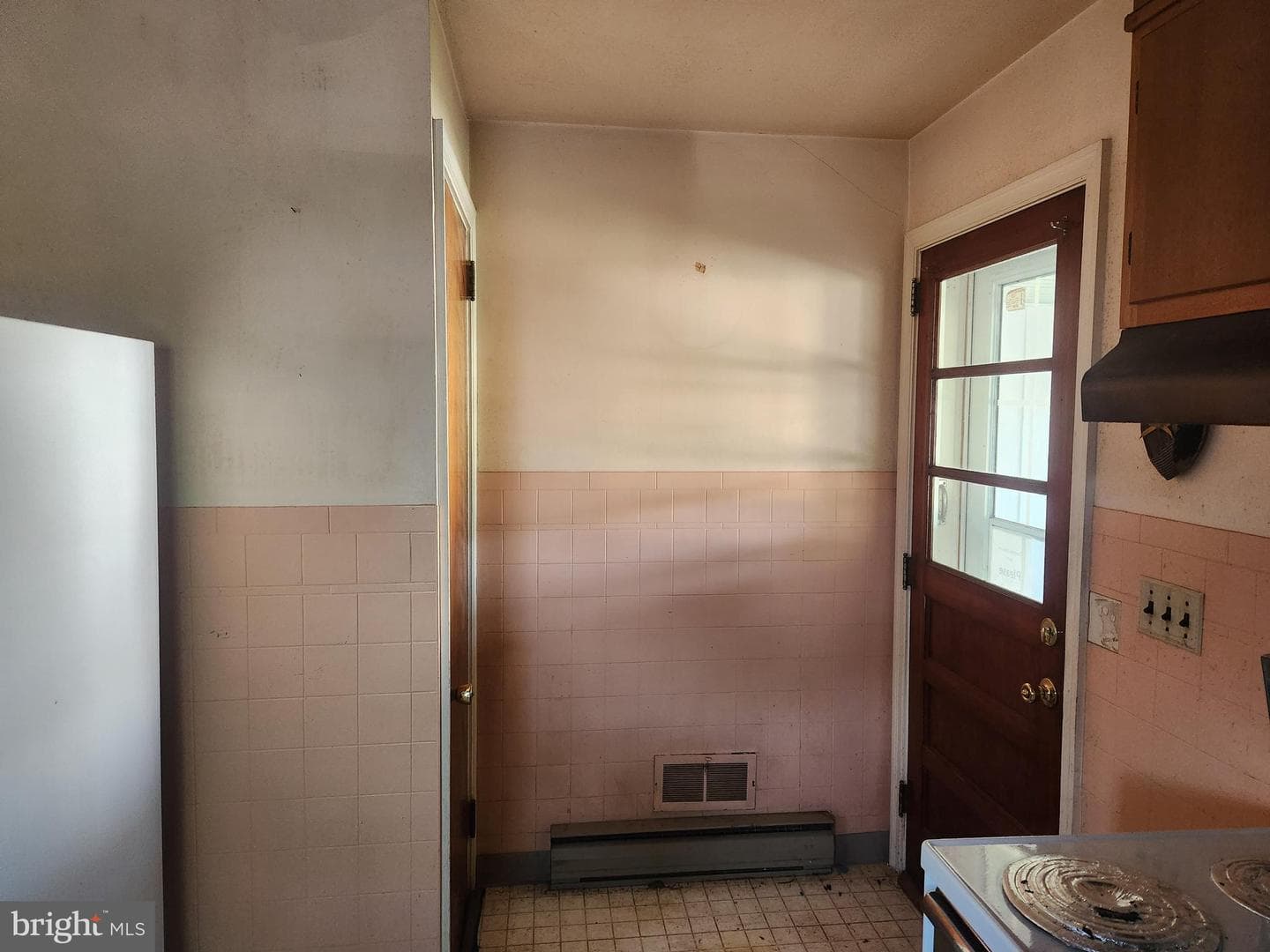 465 Lincoln Avenue photo 12