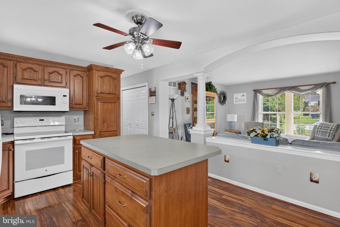 1417 Earl Avenue photo 11