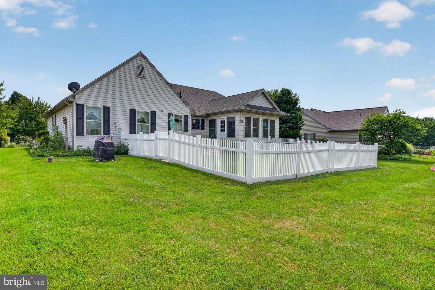 1417 Earl Avenue photo 37