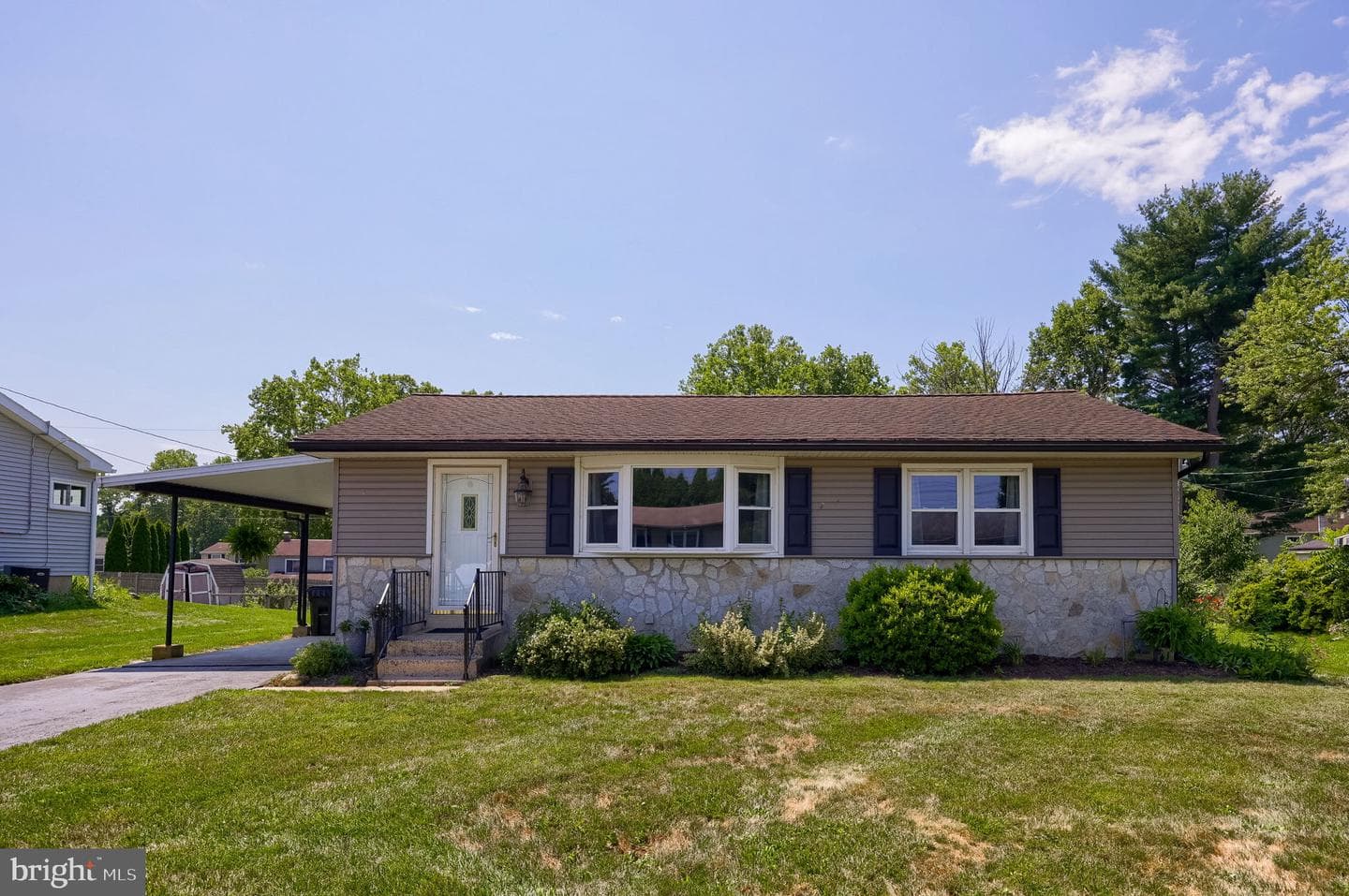 2742 Chapel Road, Lancaster