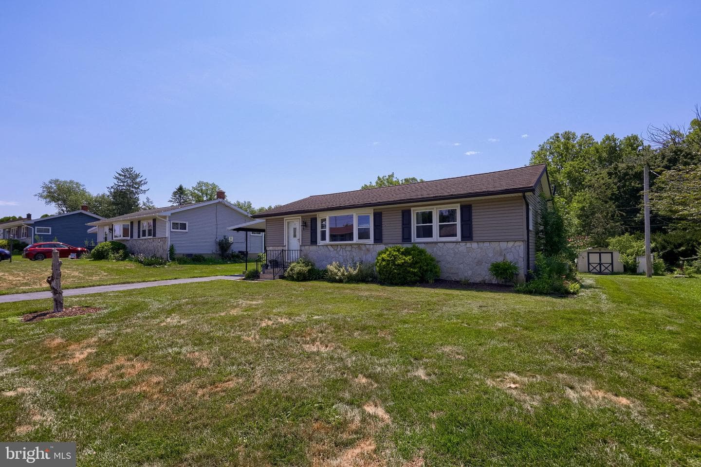 2742 Chapel Road, Lancaster
