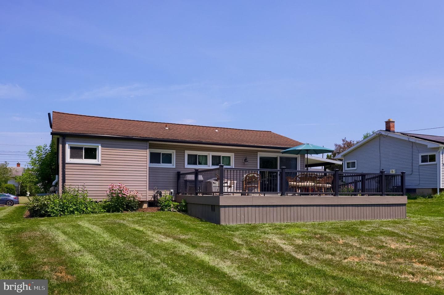 2742 Chapel Road photo 32