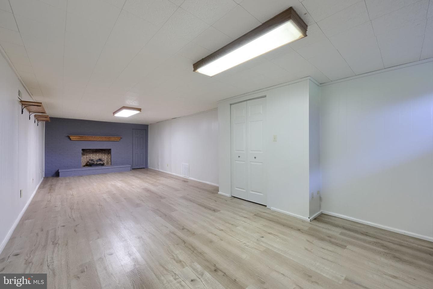 2742 Chapel Road photo 8