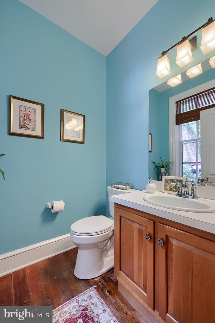 233 N Mary Street photo 27
