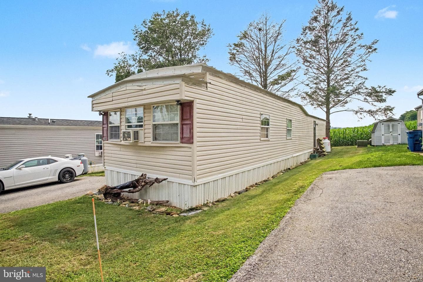 24 Ashton Drive photo 2