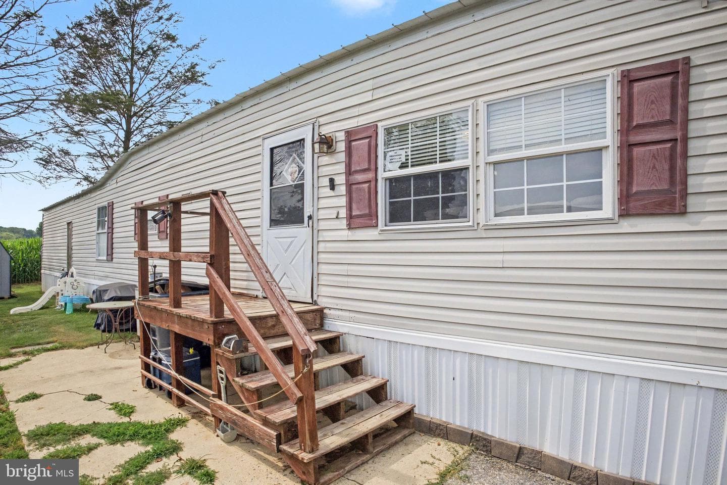 24 Ashton Drive photo 3