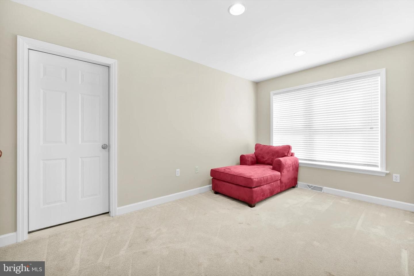 28 Greystone Circle photo 17