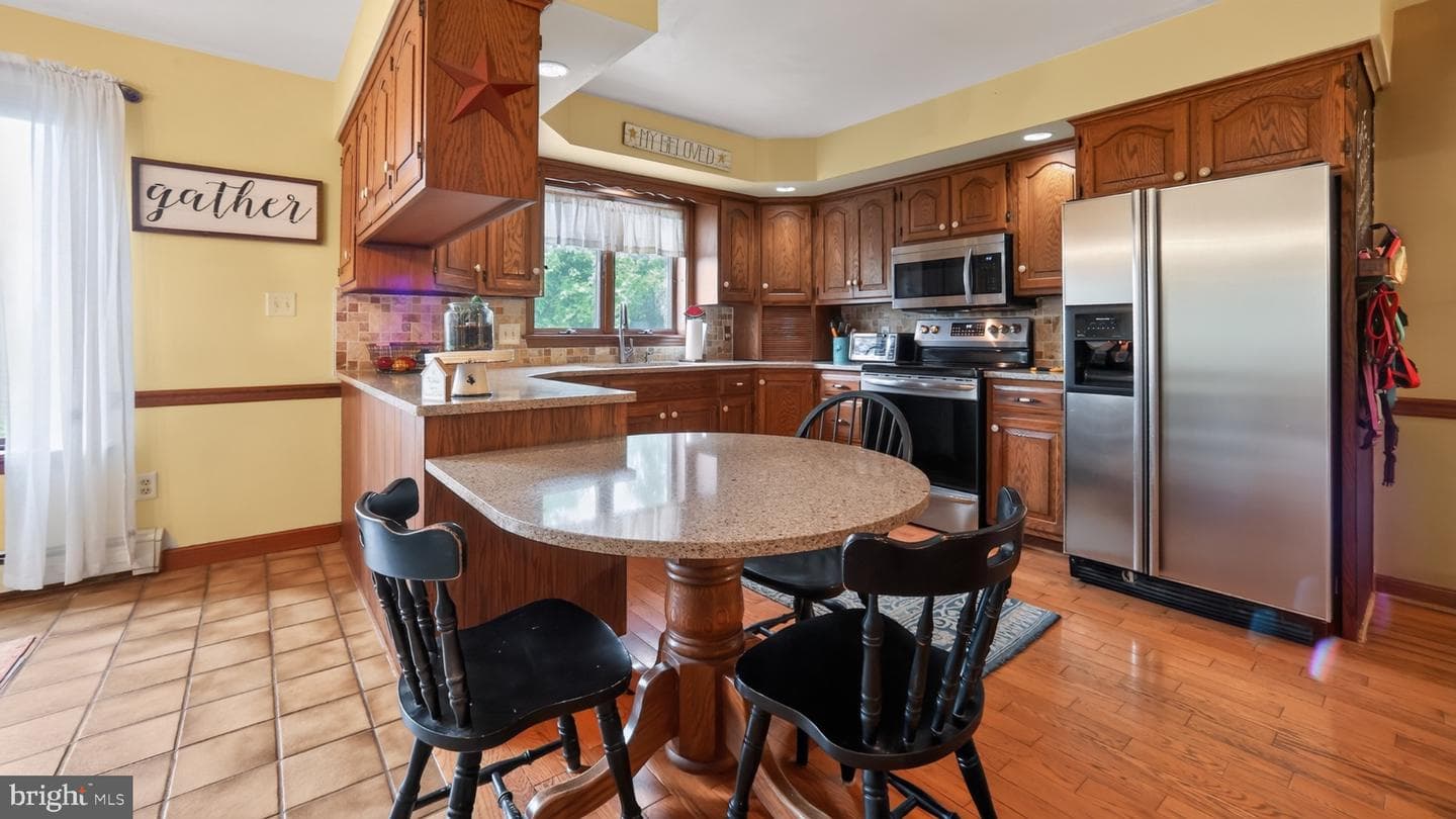 2571 Valley View Road photo 21