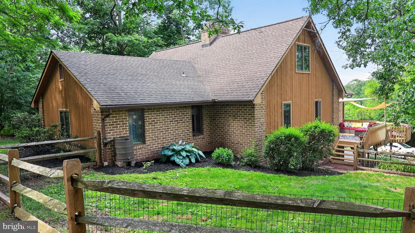 2571 Valley View Road photo 57