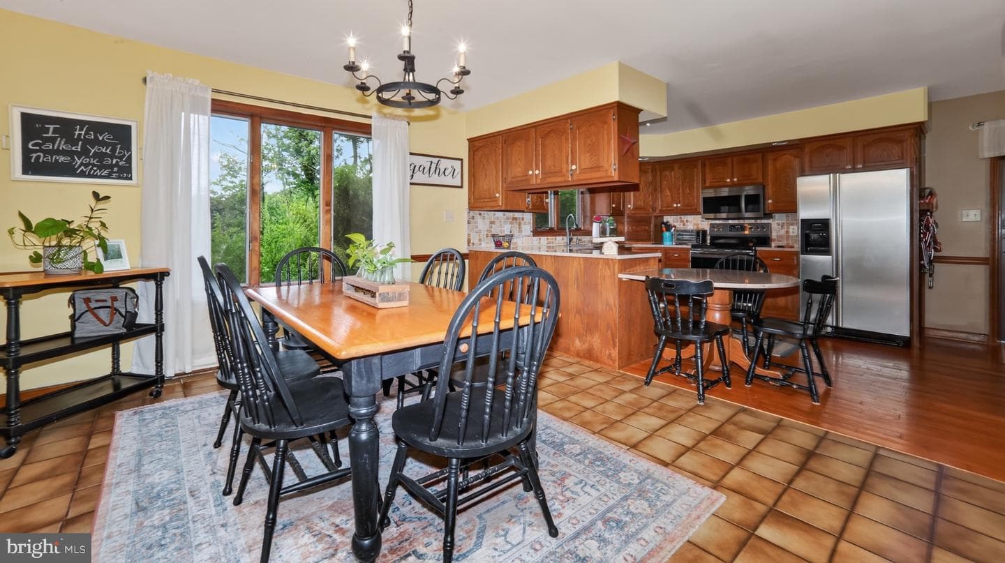 2571 Valley View Road photo 72