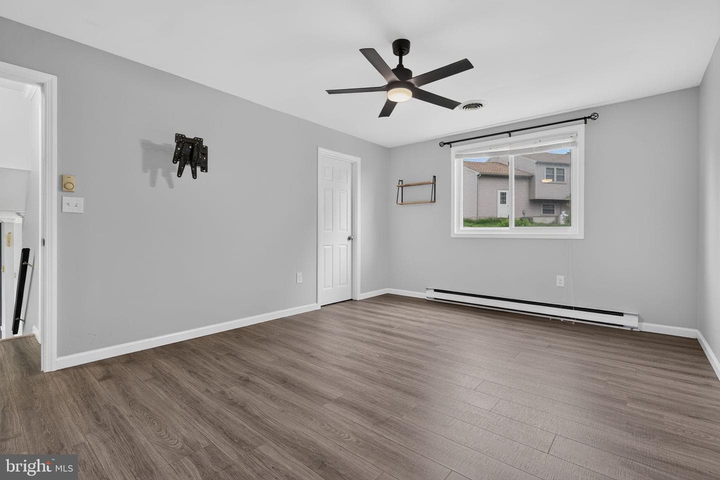 104 Kent Road photo 14