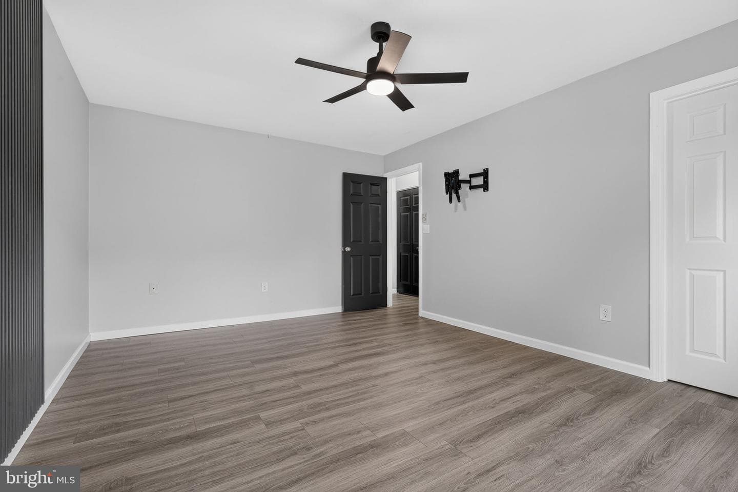 104 Kent Road photo 15
