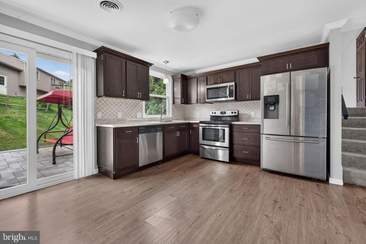 104 Kent Road photo 6