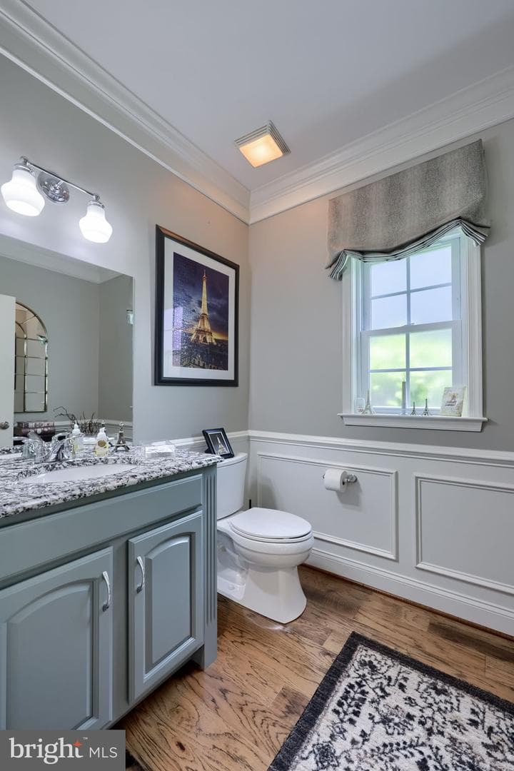 1068 Constitution Drive photo 5
