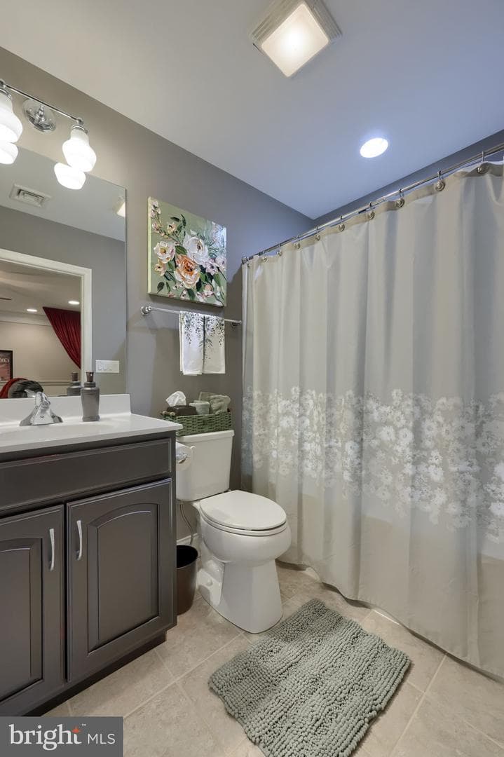 1068 Constitution Drive photo 55