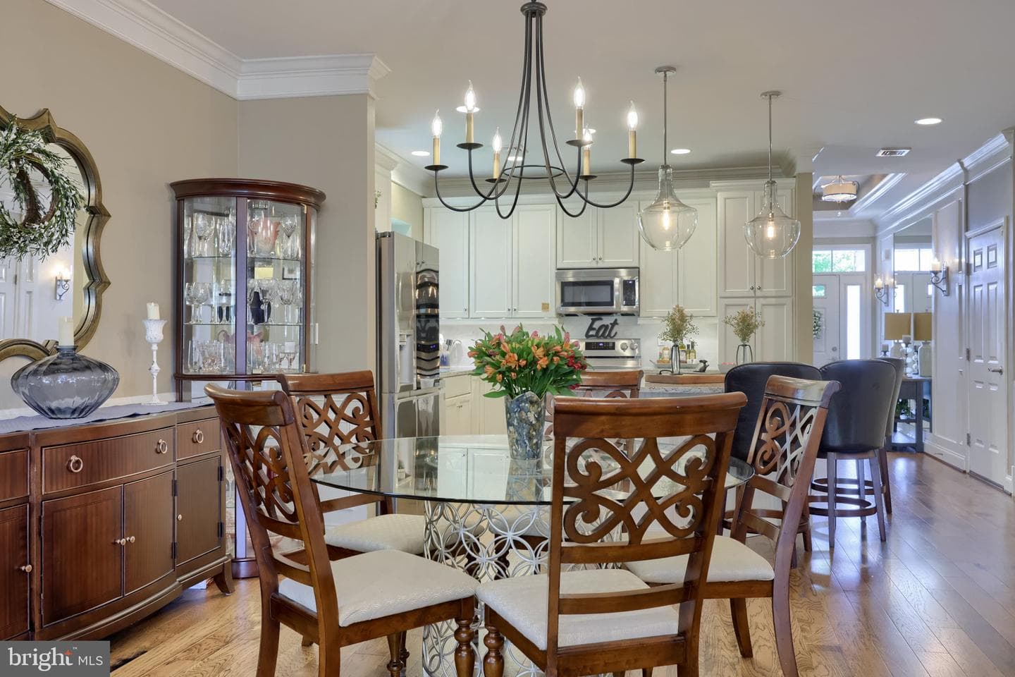 1068 Constitution Drive photo 8