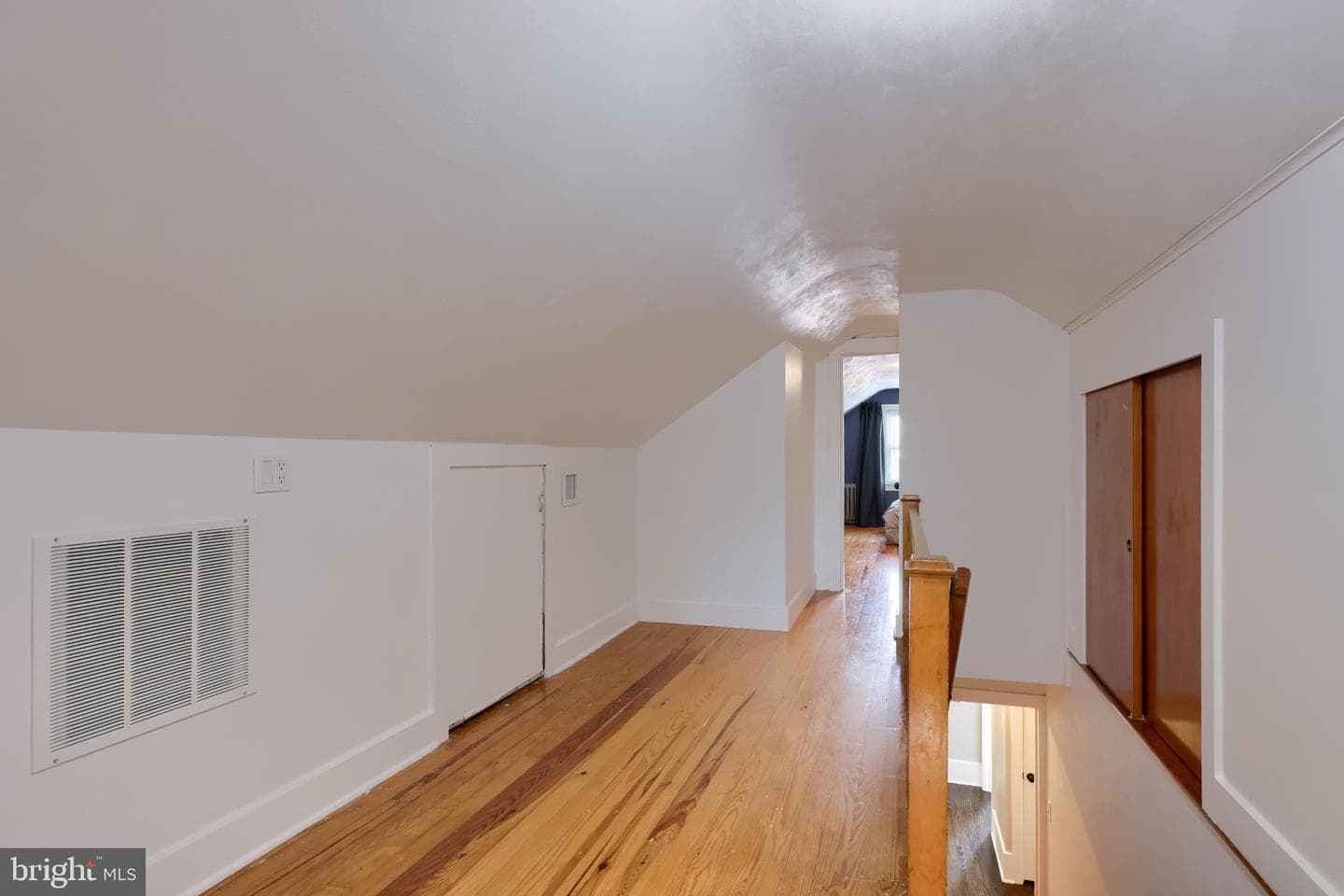 1700 Manor Street photo 23