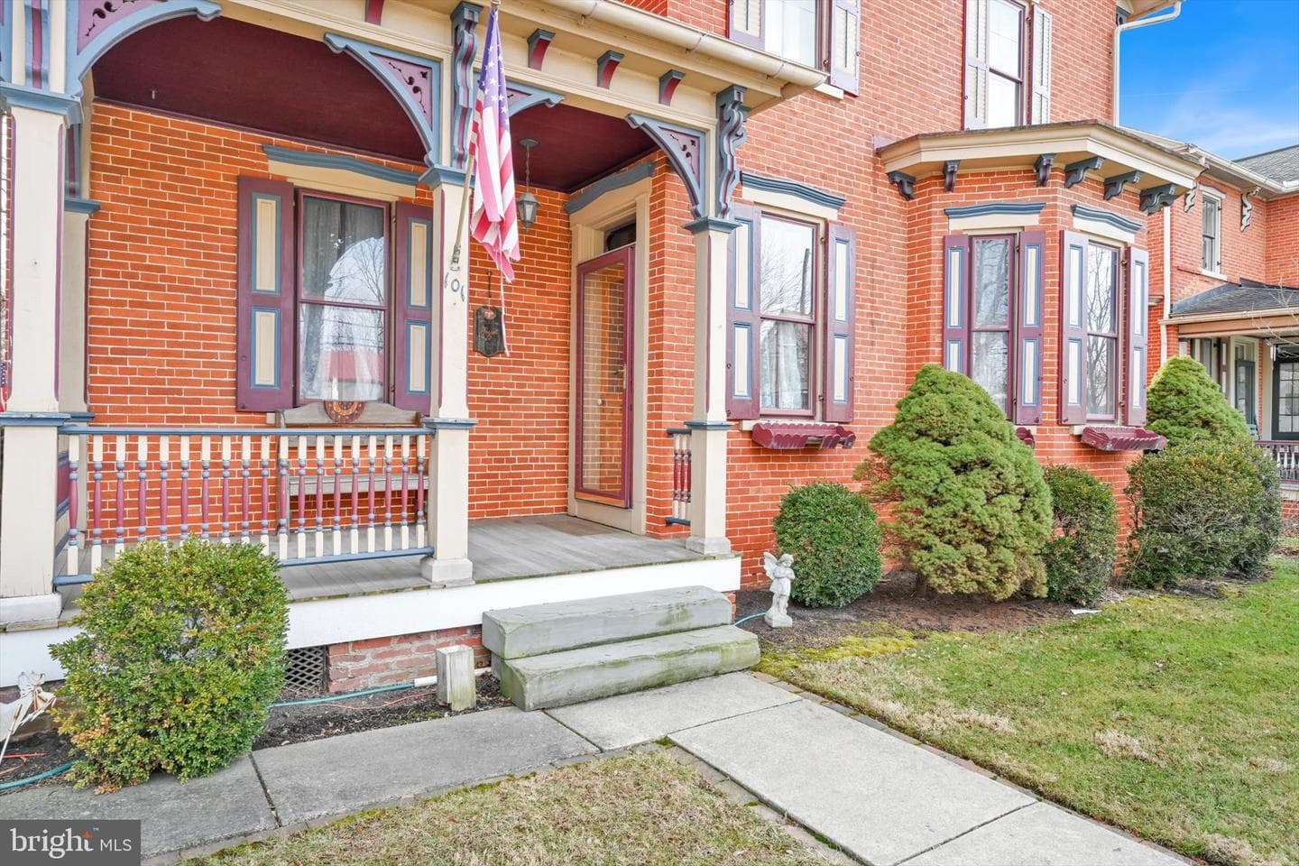 101 Miller Street photo 2