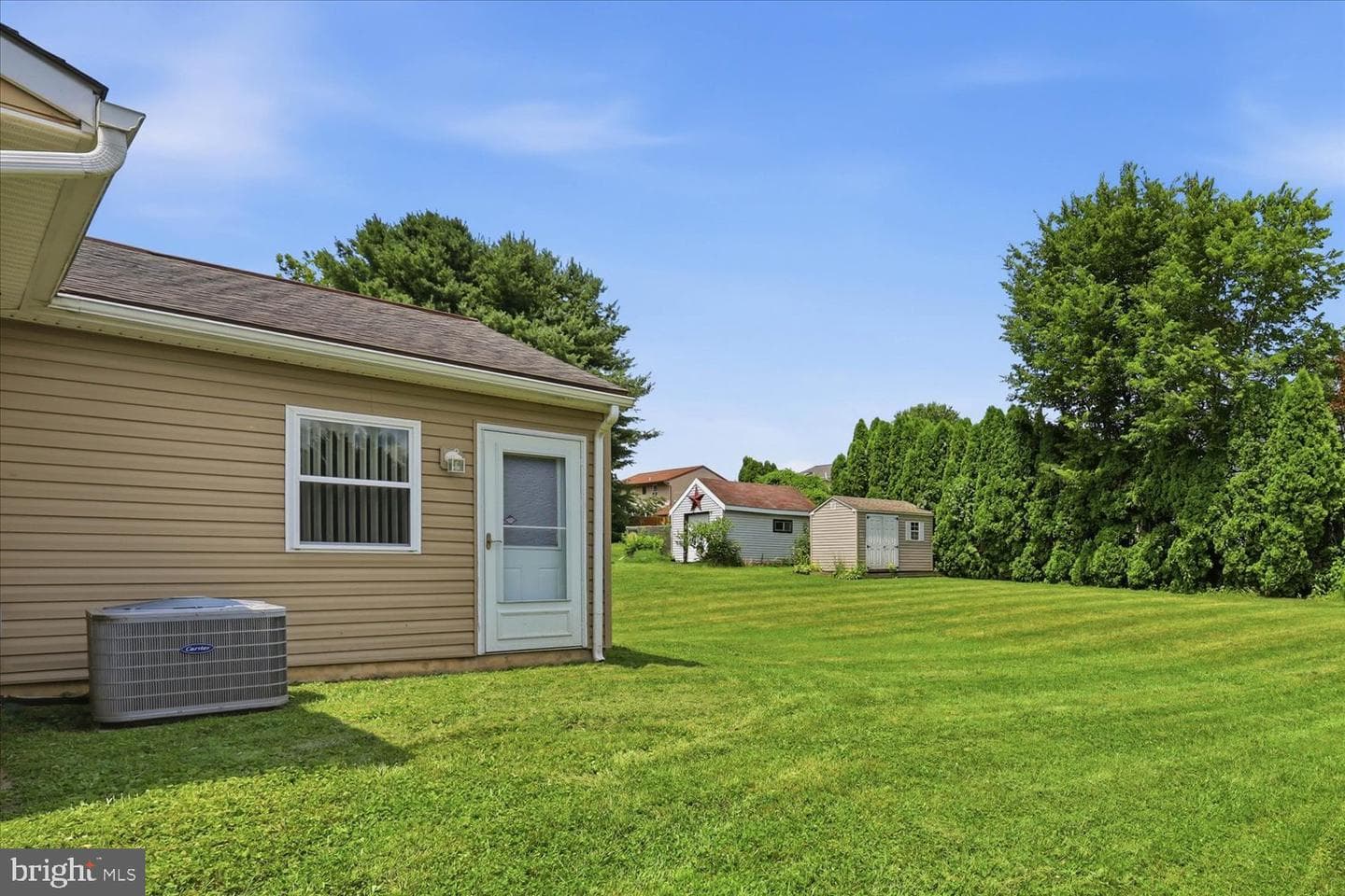 33 Hoover Road photo 54