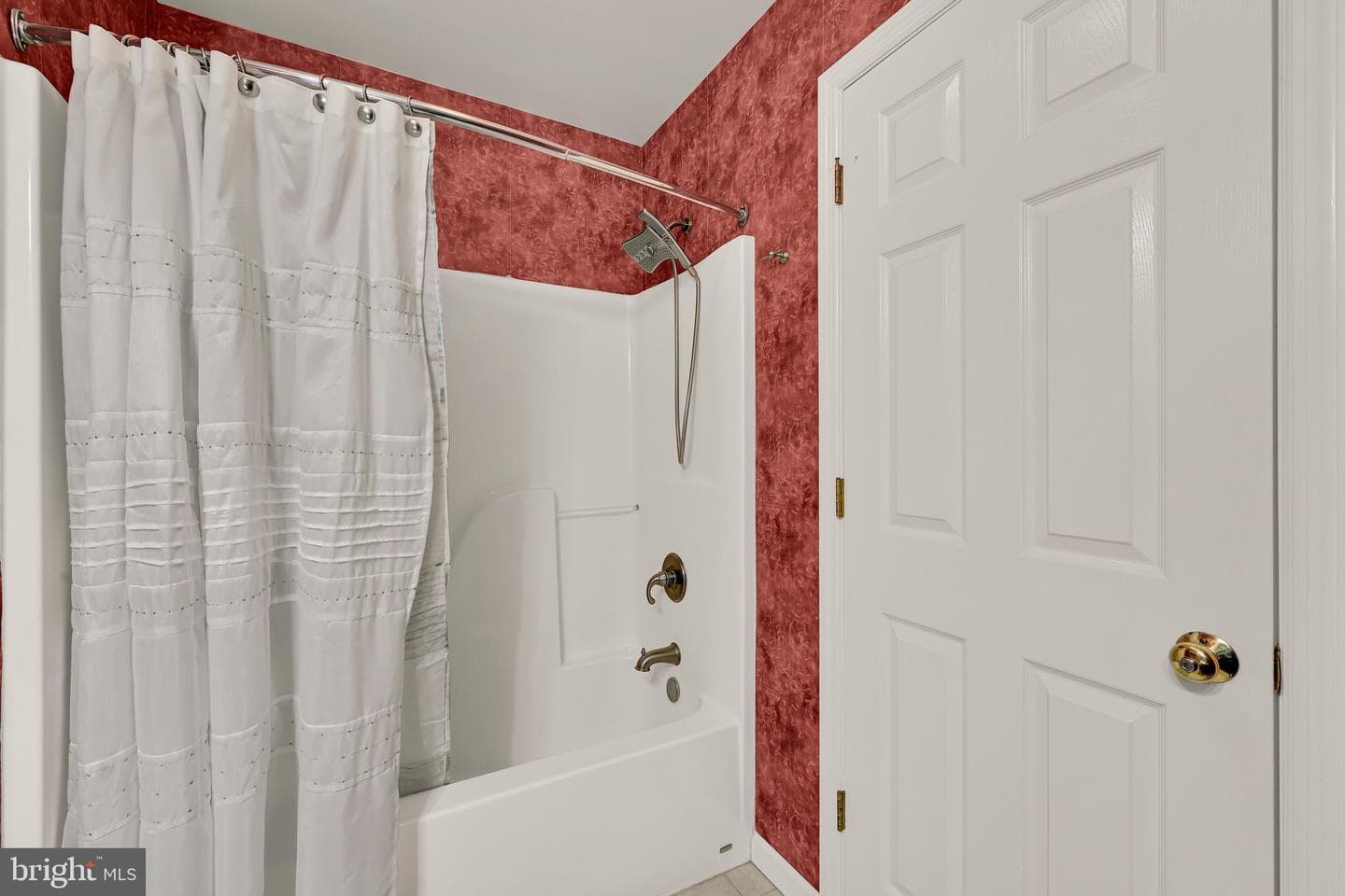 96 Hawk Valley Lane photo 26