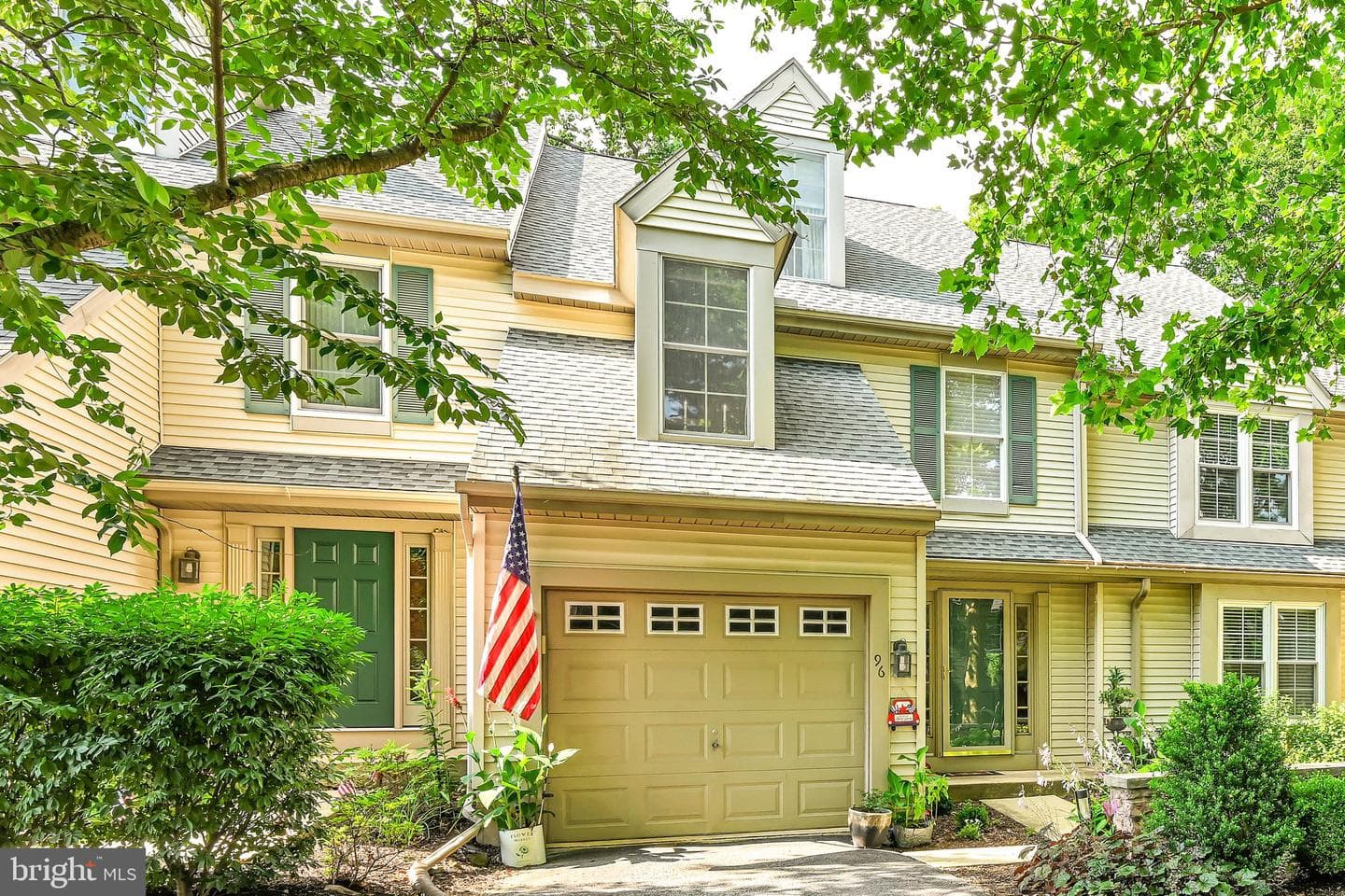 96 Hawk Valley Lane photo 4