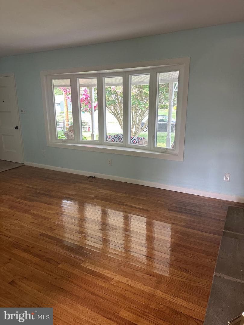 214 Whittier Lane photo 4