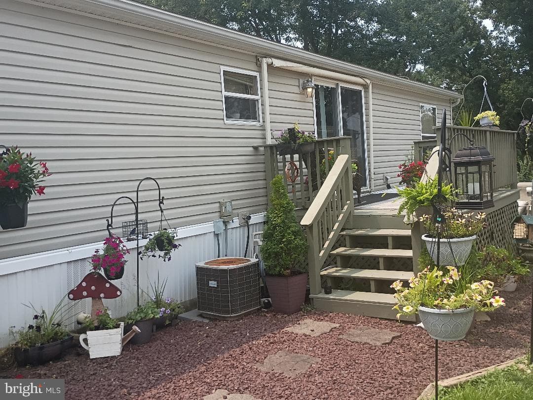 822 Sunny Lane photo 3