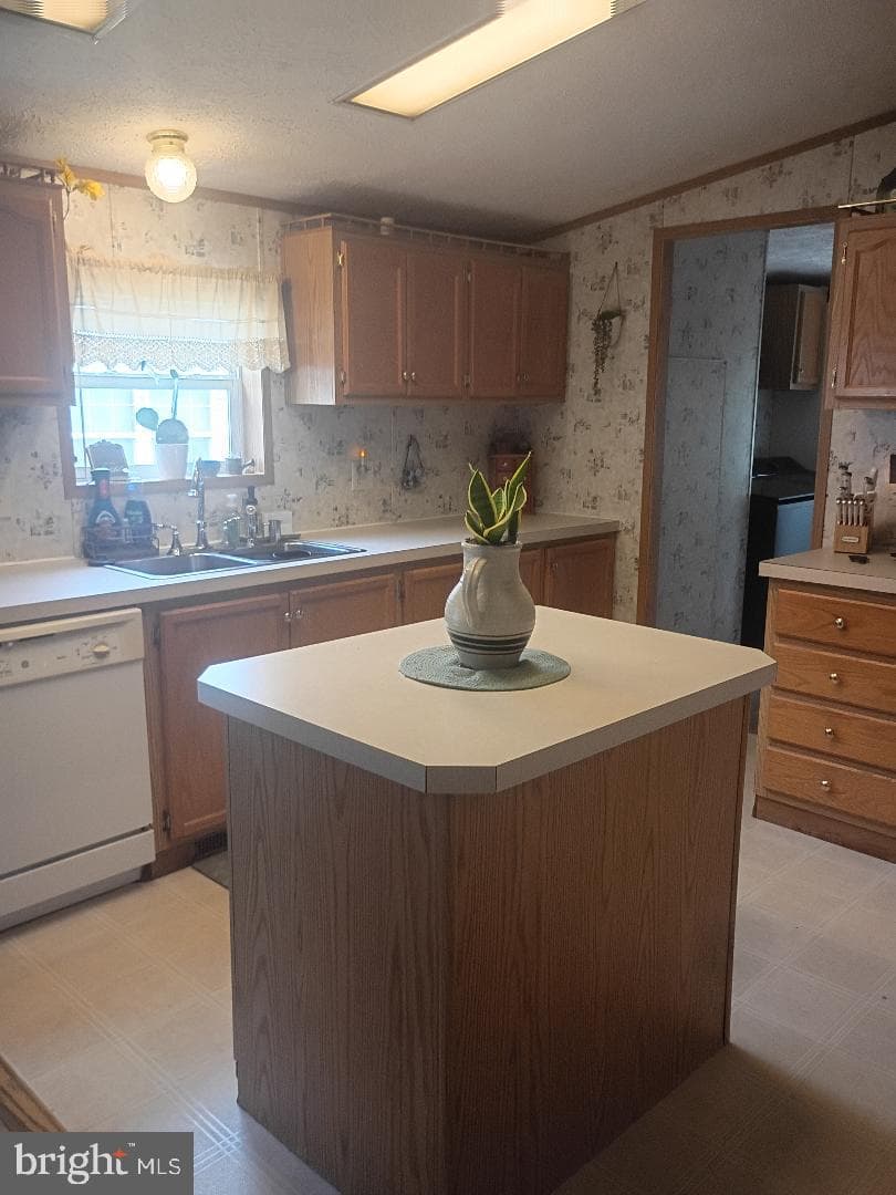 822 Sunny Lane photo 9