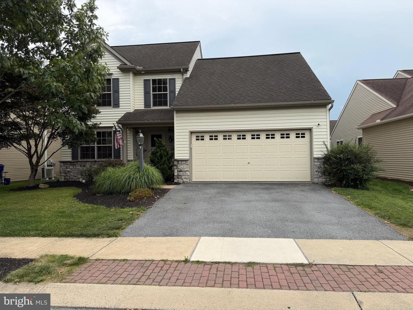 1314 Heatherwood Drive, Mount Joy