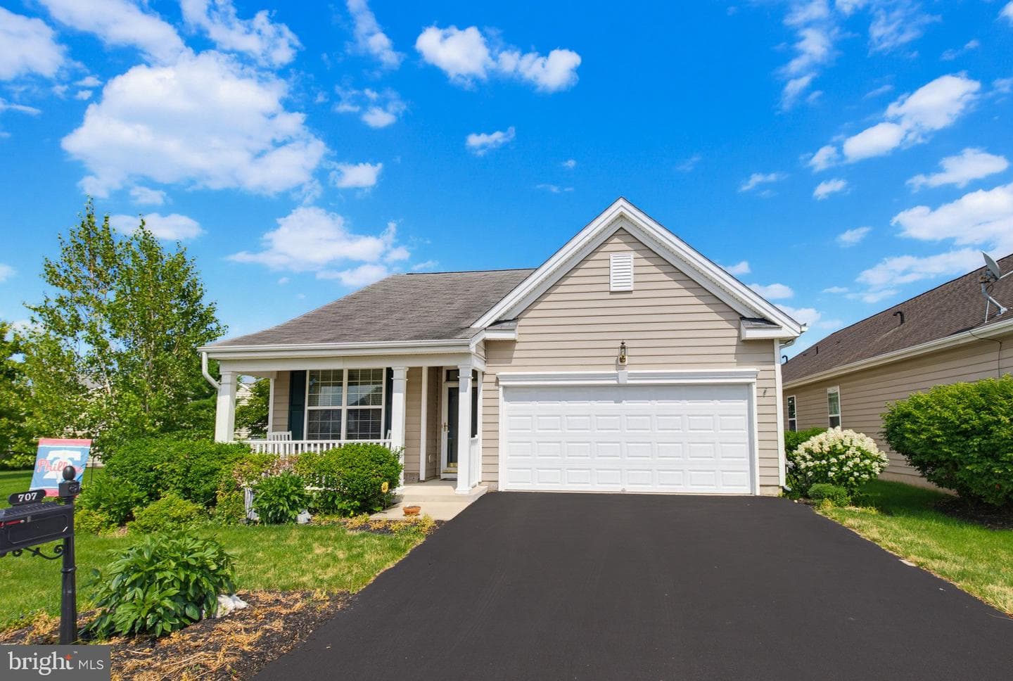 707 Thoreau Drive, Mount Joy